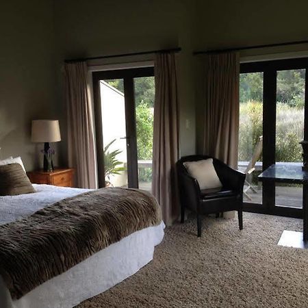 Tawharanui Lodge Warkworth Exterior photo